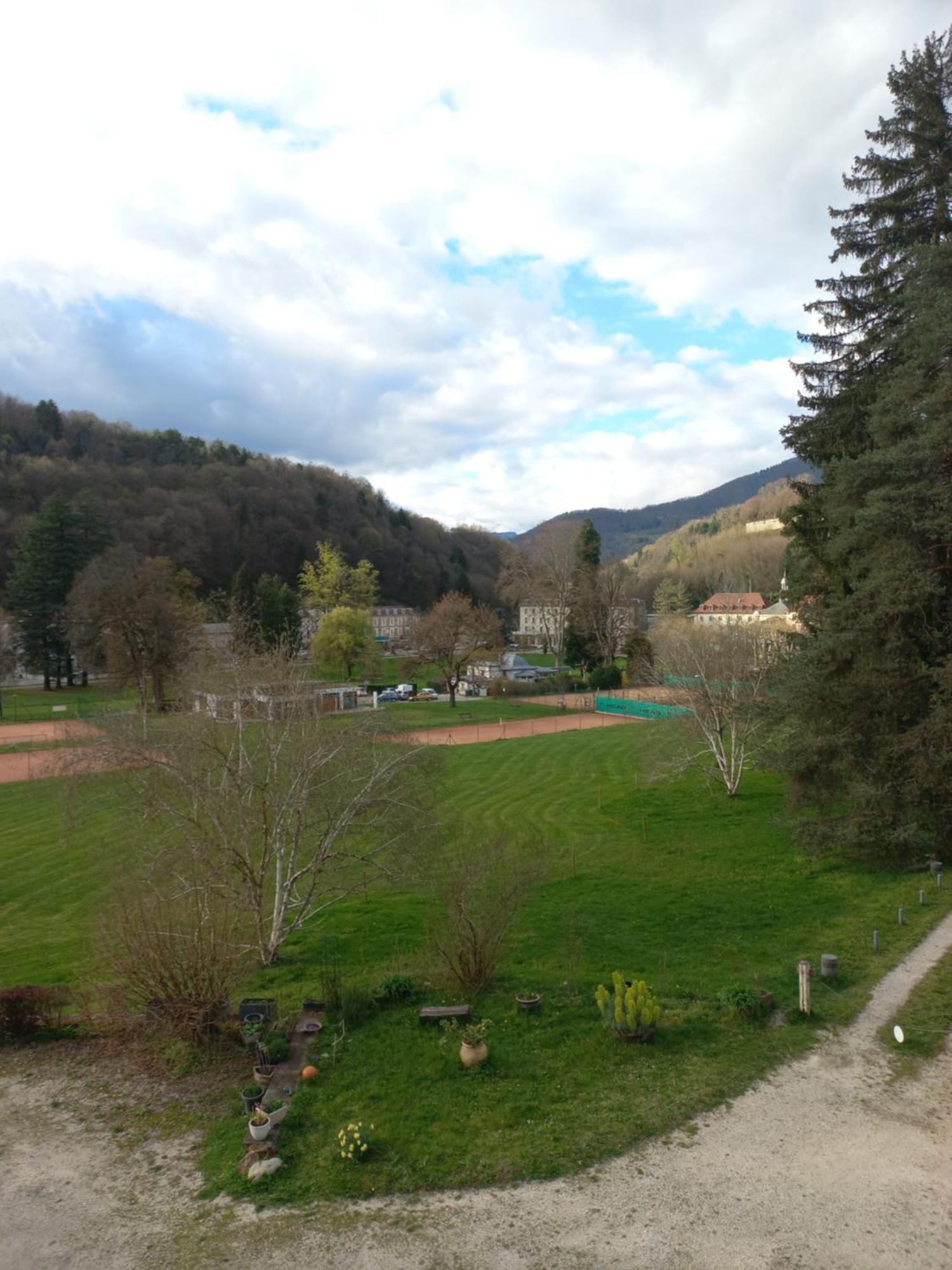 Residence Du Parc Saint-Martin-d'Uriage ภายนอก รูปภาพ